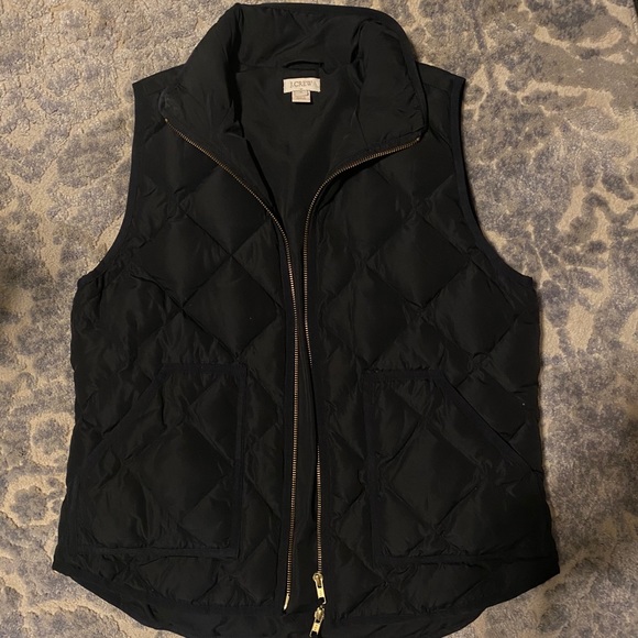J. Crew Black puffy vest - Picture 1 of 4